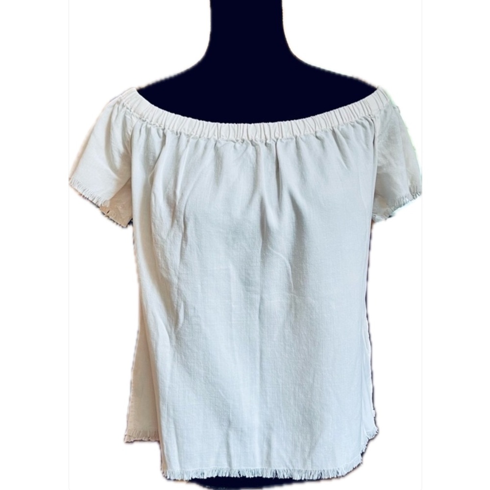 Cloth & Stone Cream Off-Shoulder Top
